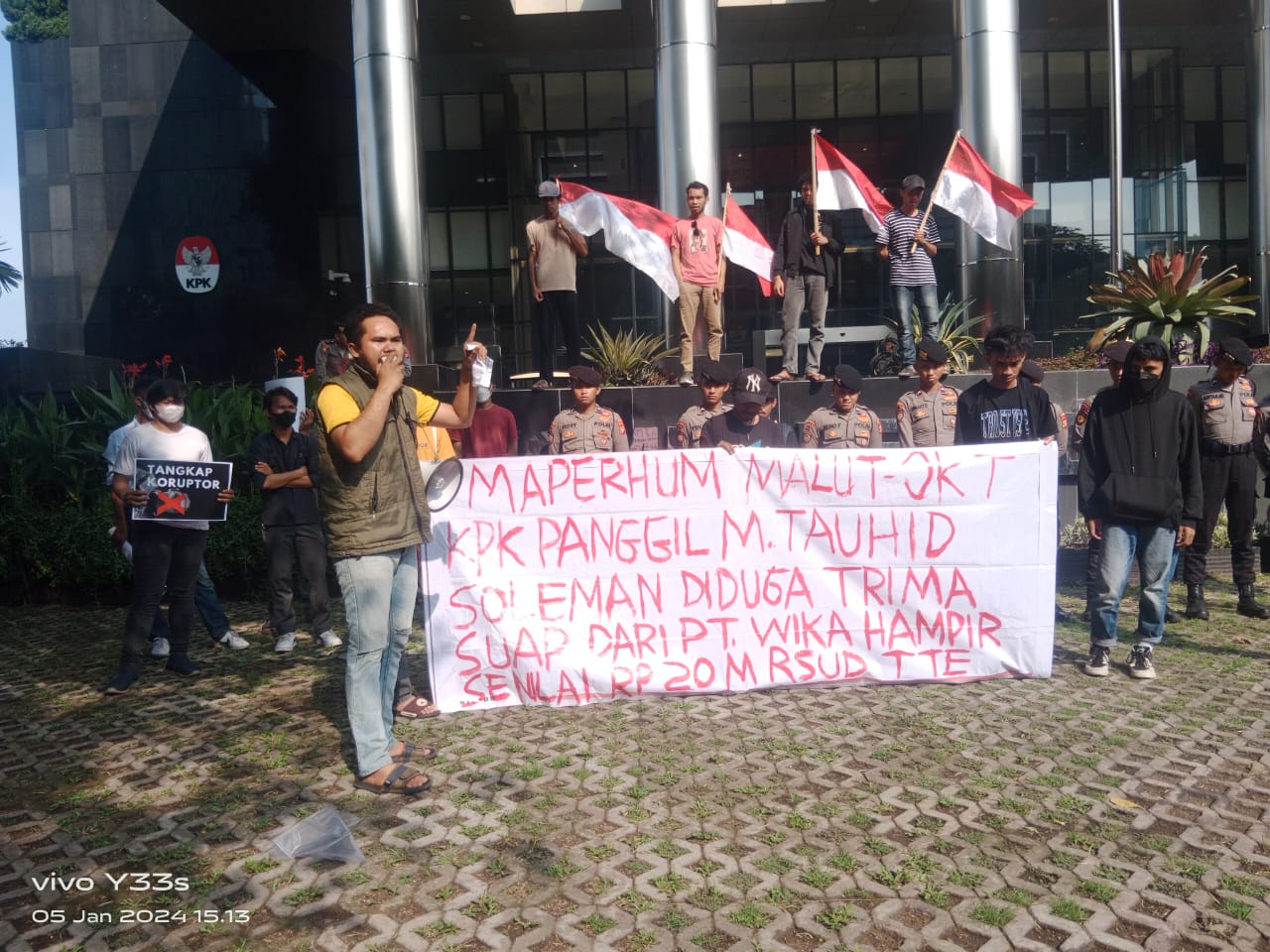 Maperhum Gelar Aksi Didepan Kantor KPK
