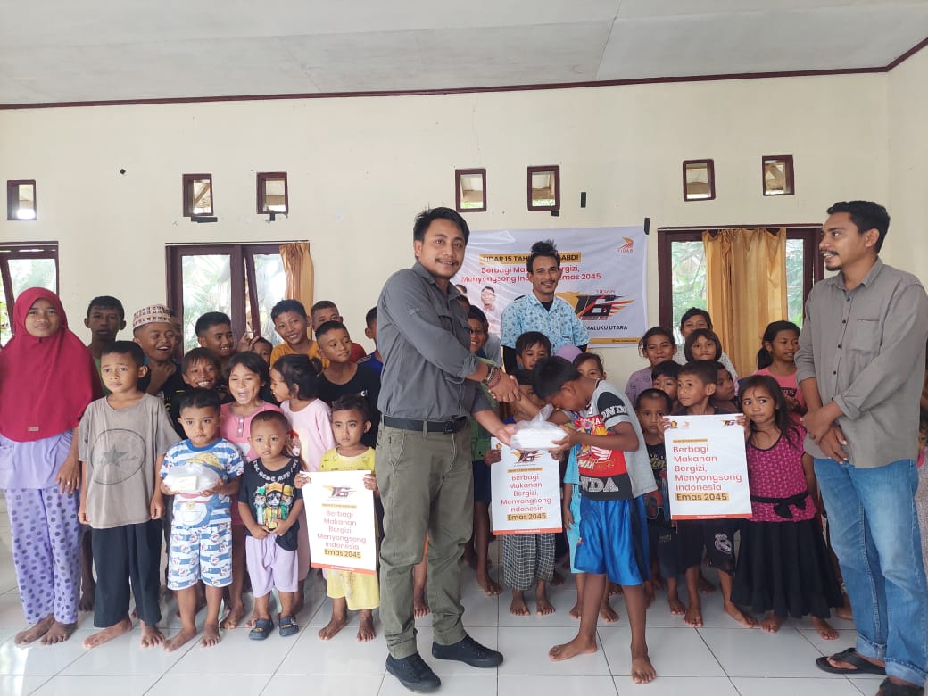 Pembagian makanan gratis