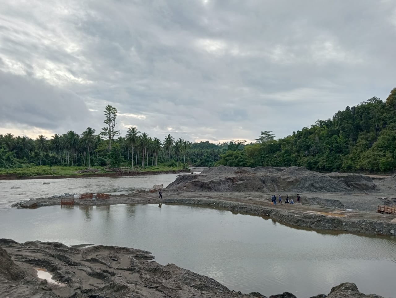 lokasi Bendungan Milik PT Harita Group Pasca Abrasi